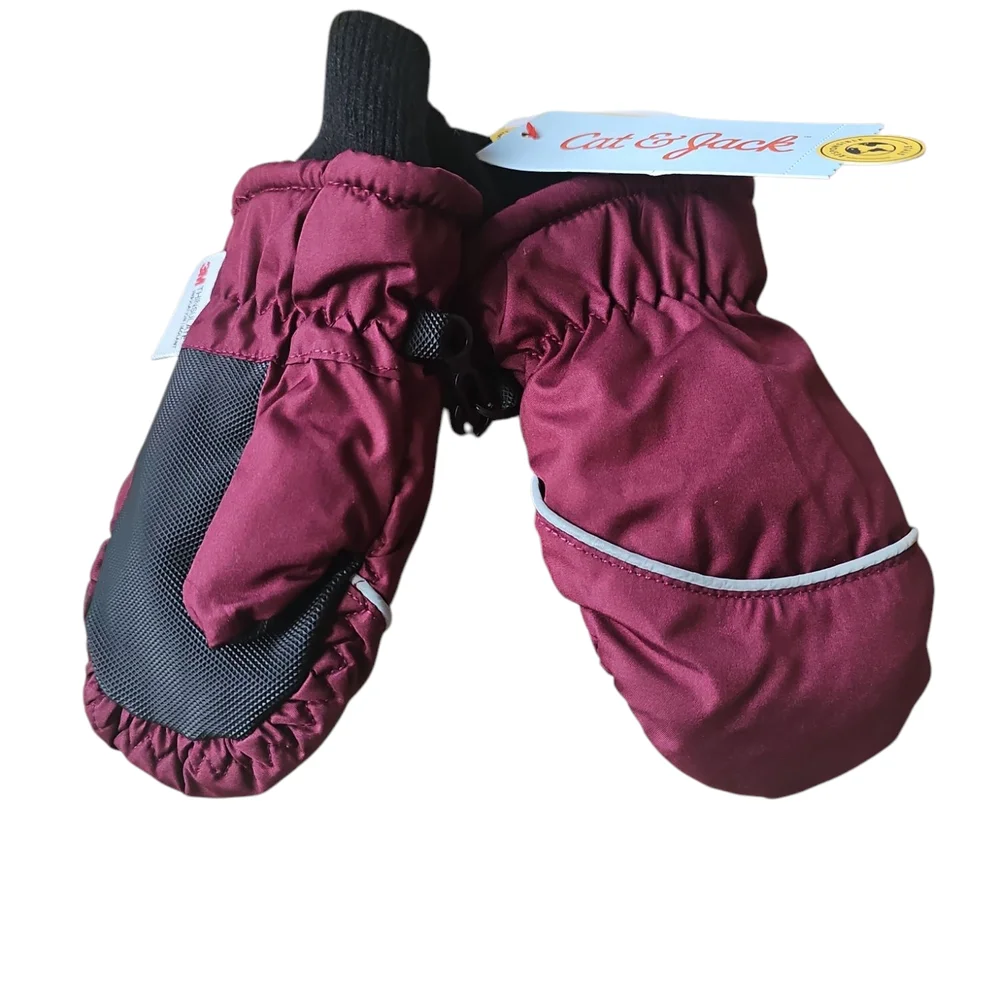 Toddler Girls' Snowplay Mittens - Cat & Jack Maroon